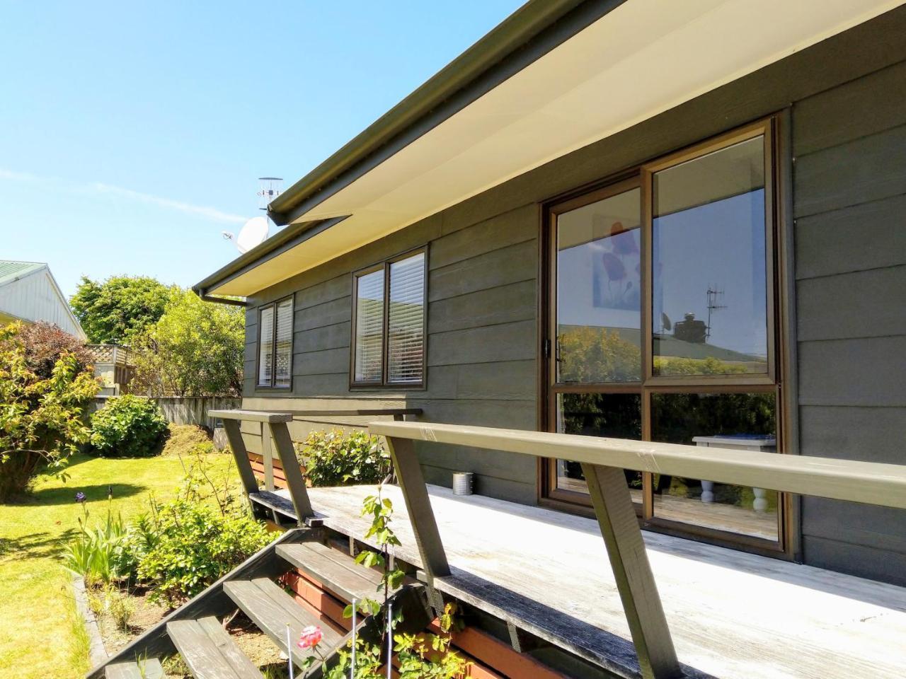 Bram'S Bach Taupo Exterior foto