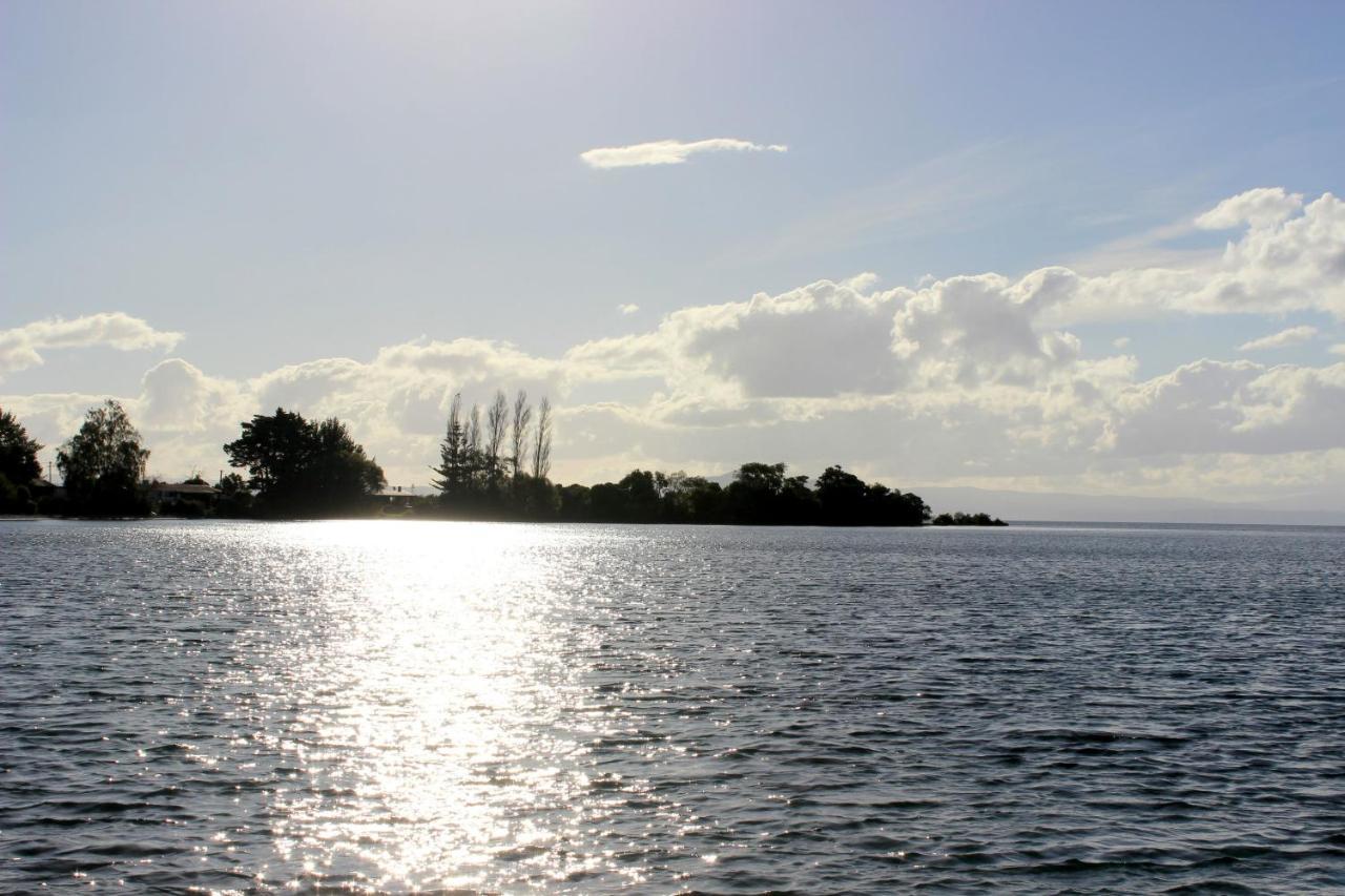 Bram'S Bach Taupo Exterior foto