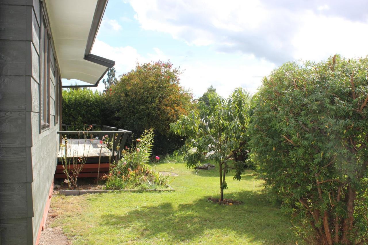 Bram'S Bach Taupo Exterior foto