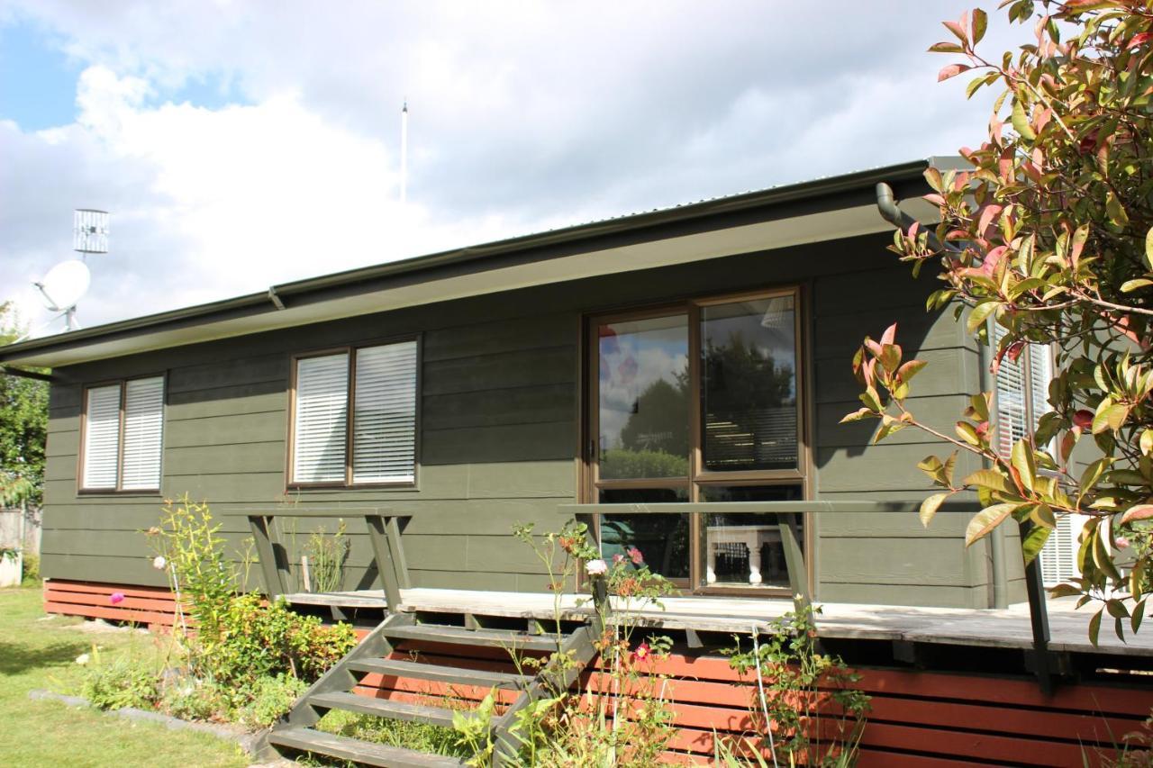 Bram'S Bach Taupo Exterior foto